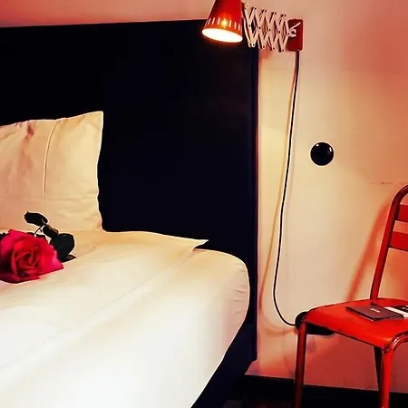 Haus Zauberfloete מלון 3*