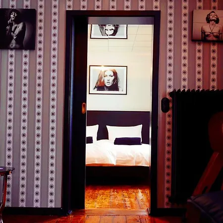 ホテル Haus Zauberfloete 3*